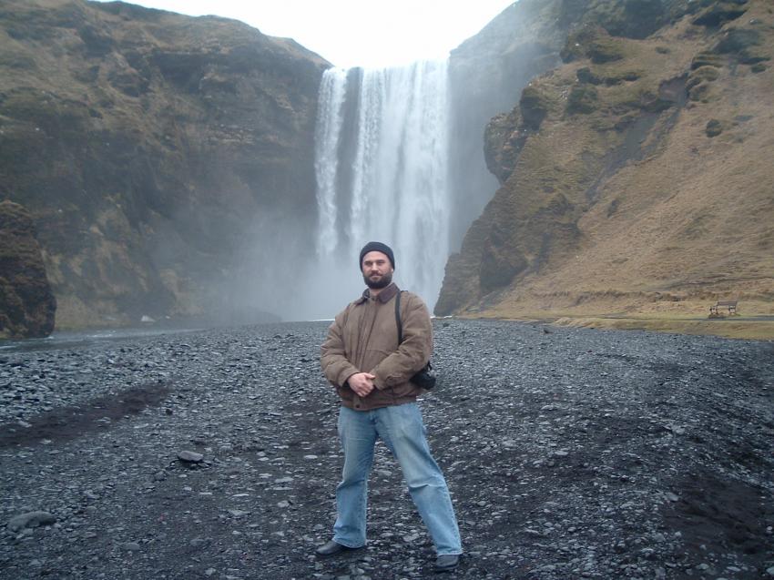 Водопад, Исландия.